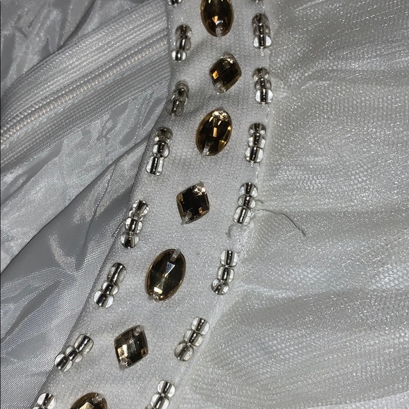 Dress - Picture 2 of 4